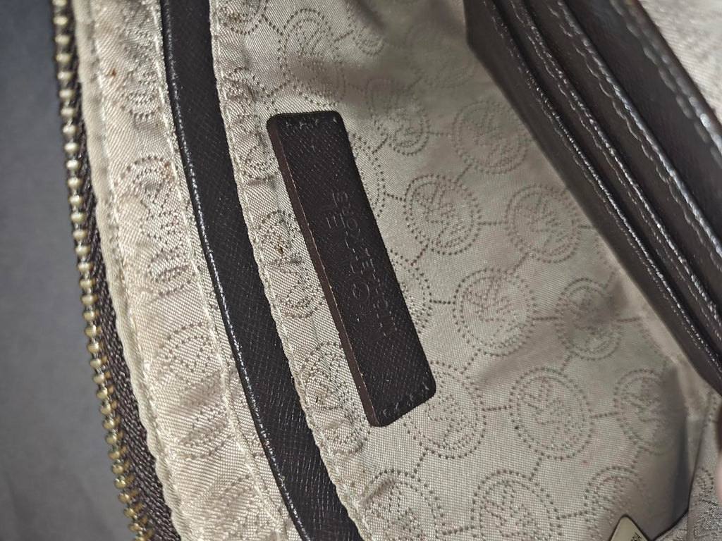 Michael Kors Signature Wristlet Pouch Brown Coated Canvas Wallet Clutch Handbag