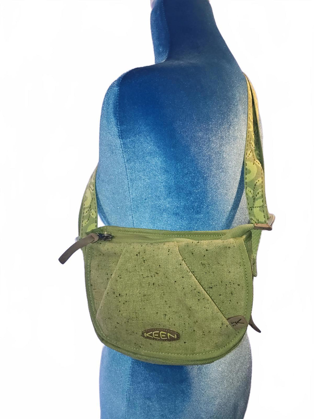 KEEN Green Shoulder Bag with Adjustable Strap