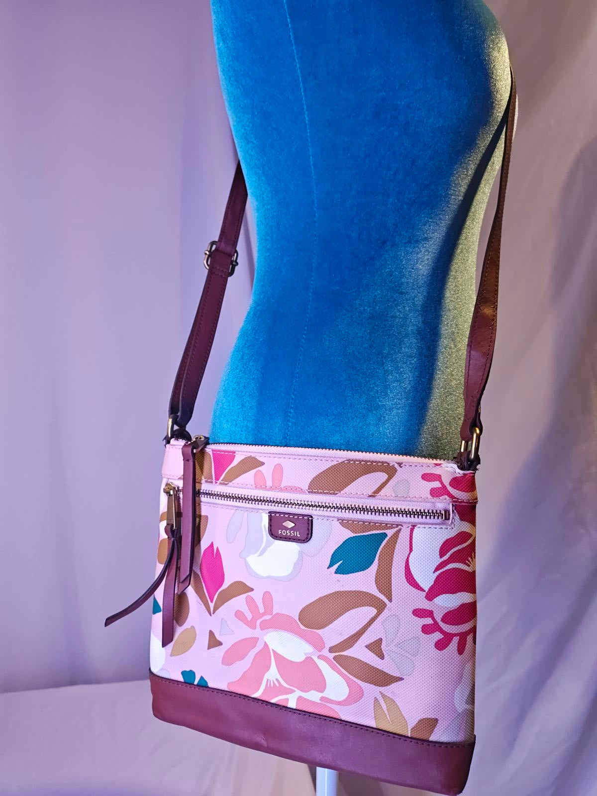 Fossil Key-Per Pink Floral Crossbody Bag | Canvas & Leather Trim Purse Boho Y2K