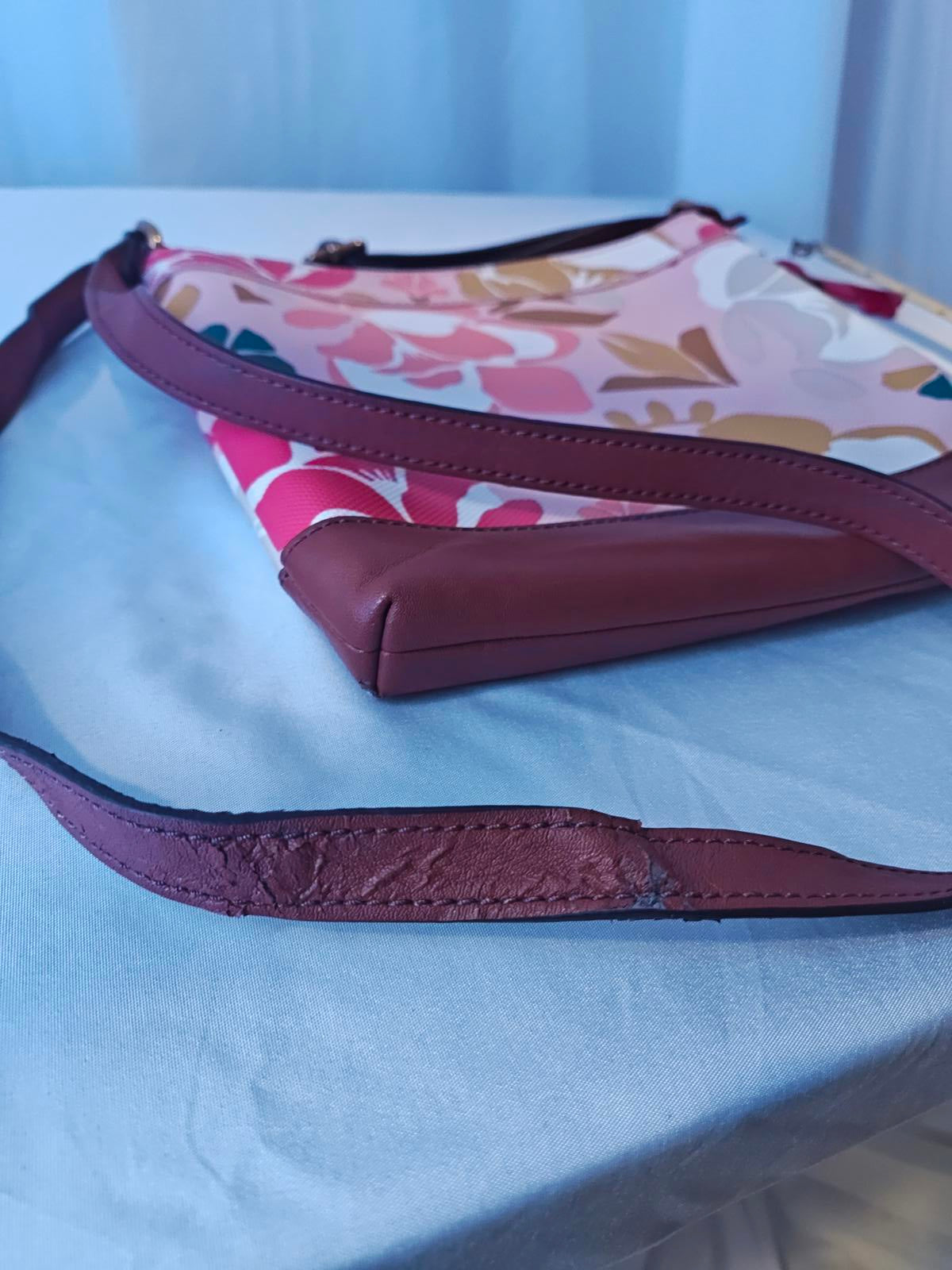 Fossil Key-Per Pink Floral Crossbody Bag | Canvas & Leather Trim Purse Boho Y2K