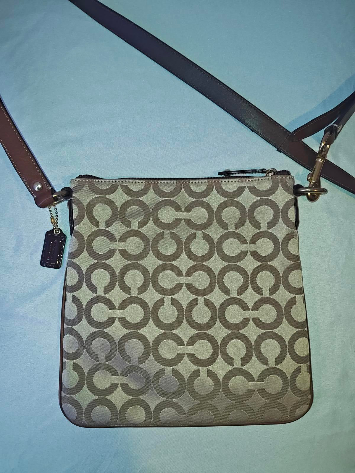 Coach Signature Canvas Crossbody Shoulder Bag