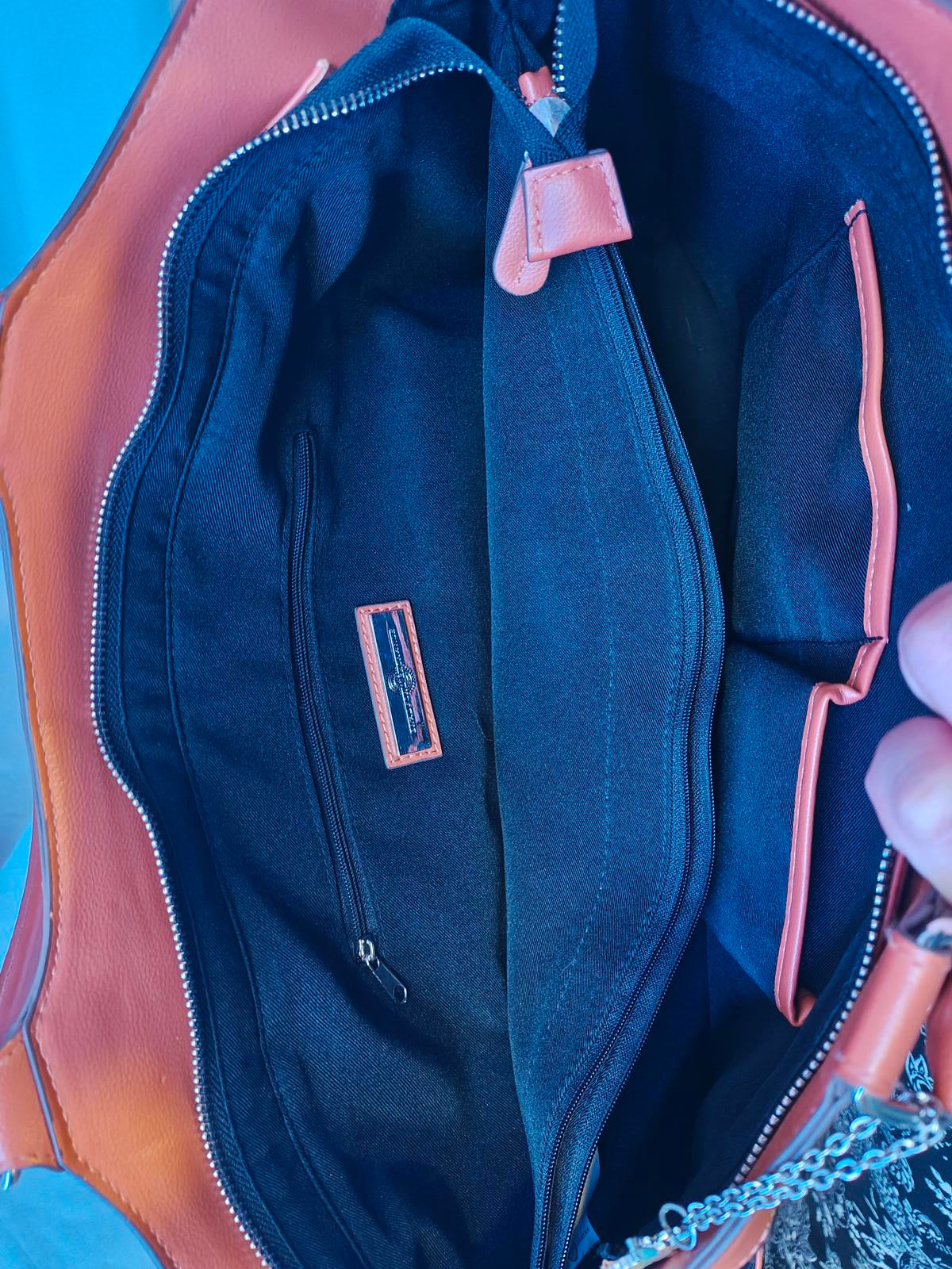 Bradford Exchange Disney Dream Bag - Full Character Cast Tapestry Tote