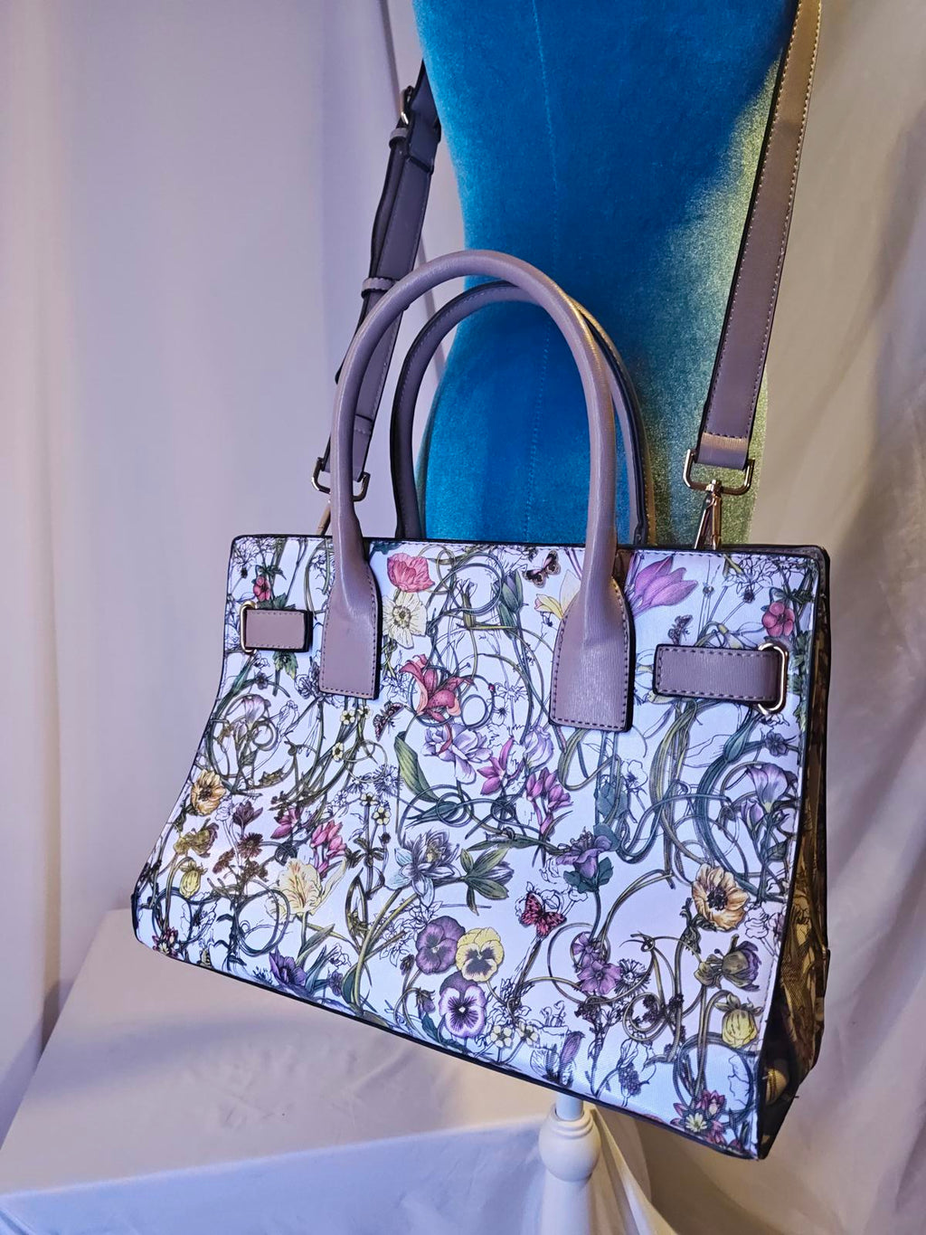 Floral Print Satchel Handbag Tote Bag Blush Trim Gold Accent Spring Summer