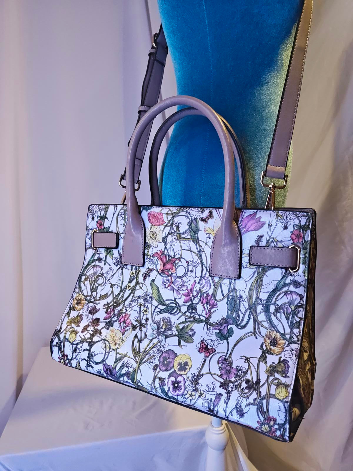 Floral Print Satchel Handbag Tote Bag Blush Trim Gold Accent Spring Summer