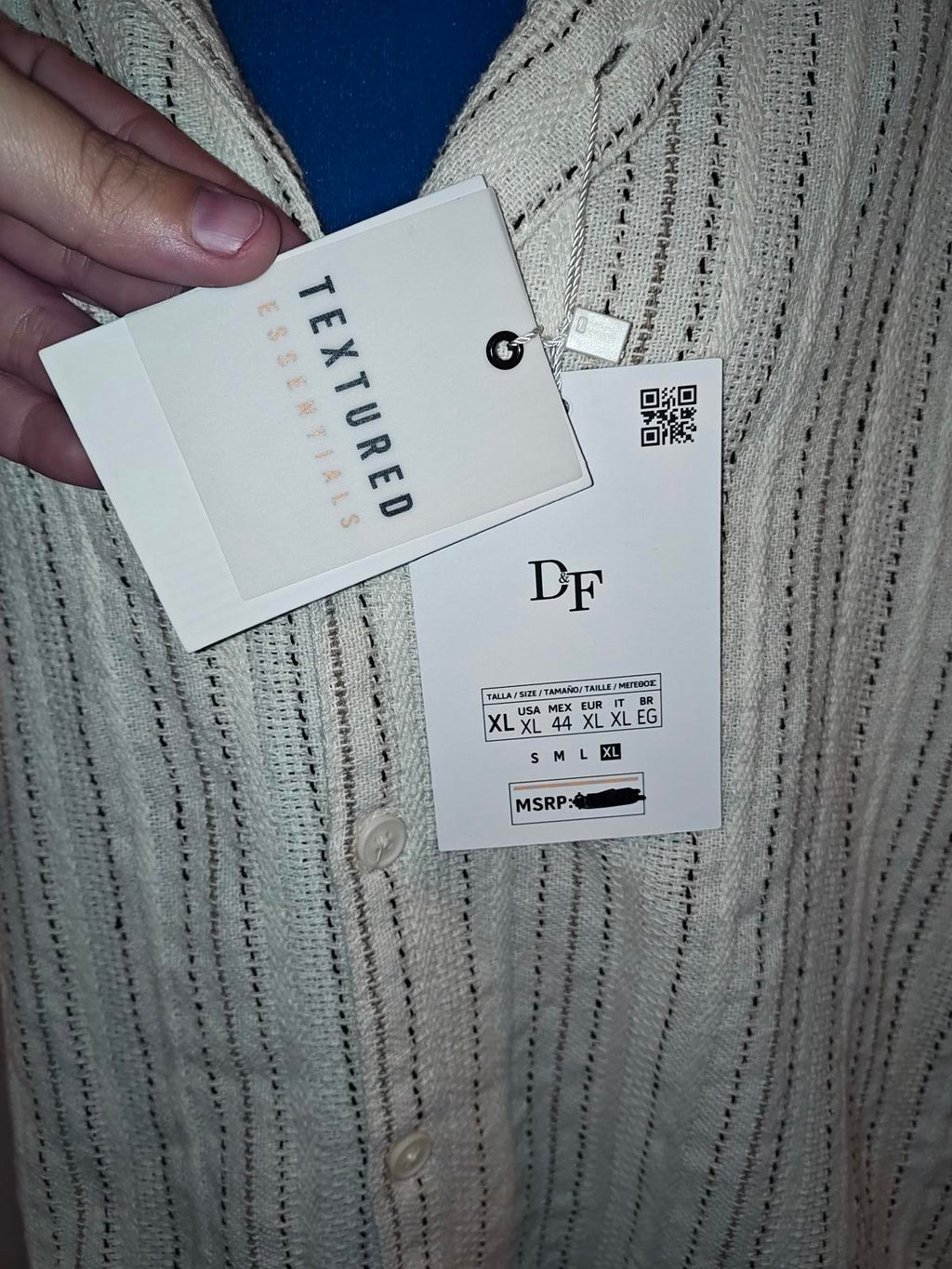 NWT Men's Casual Short Sleeve Button-Up Shirt with Stripe Pattern